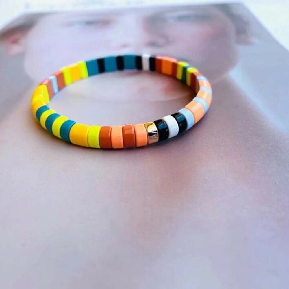 Roxanne Assoulin Good Vibration Bracelet - Picture 2 of 6